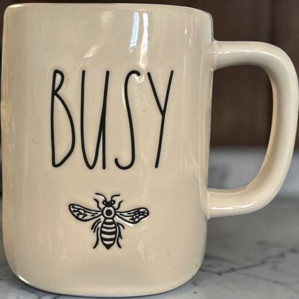 Handcrafted Honeybee - Rae Dunn BUSY Bee Mug Candle | Vanilla Soy & Beeswax